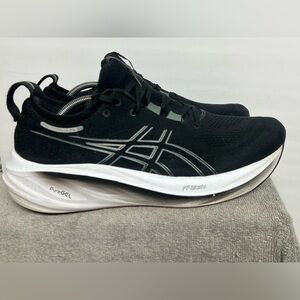 ASICS Gel Nimbus 26 Black White Men's Running Shoes Sneakers Size 12 EXCELLENT